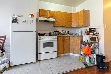 Rented by Bond New York