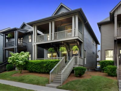 114 36th Ave N, Nashville, TN, 37209