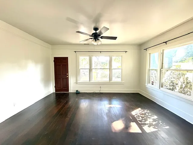 3 bed, 1300 sqft, $5,000 — Photo 2
