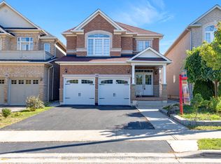 48 Fountainview Way, Brampton, ON L6S6K6