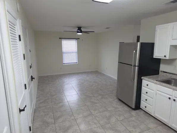 3 Elm Ave SE APT A, Fort Walton Beach, FL 32548