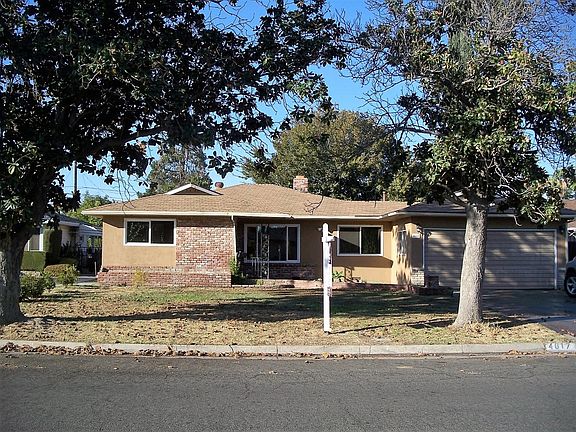 3rd image of 4617 E Brown Ave