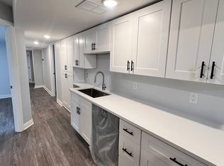 5707 W 87th St SUITE 1, Oak Lawn, IL 60453