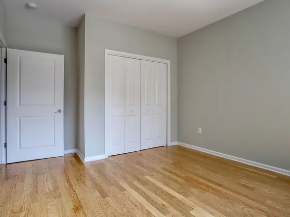 76 Saint Pauls Avenue image 20 of 37