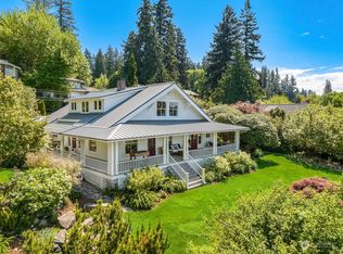 15935 Euclid Ave NE, Bainbridge Island, WA