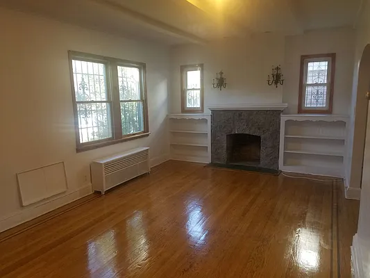 Rented by Wing Fung Home Realty Group Inc | media 2