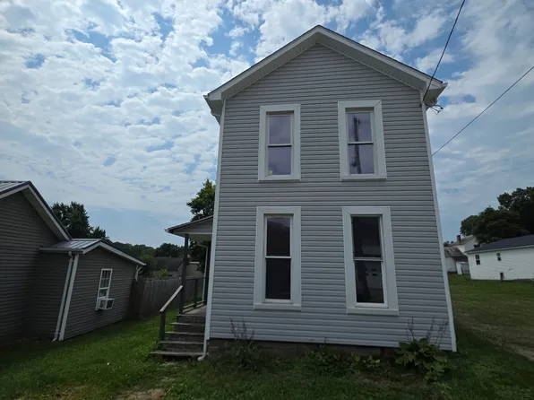 1518 Ridge Ave, Zanesville, OH 43701
