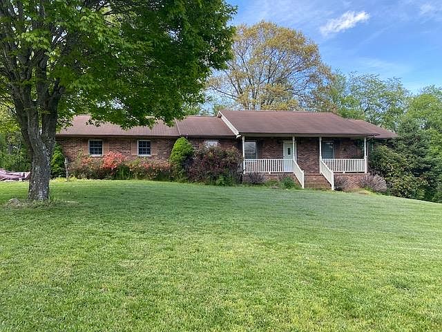 1st image of 478 Breezy Estates Dr