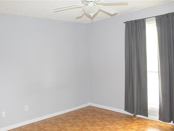 5th image of 1107 Saint Maurice Ln