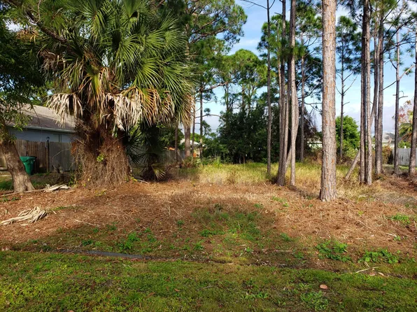 1733 SW Victor Lane, Port St Lucie, FL 34984