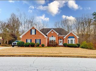 2481 River Run Dr, Dacula, GA 30019