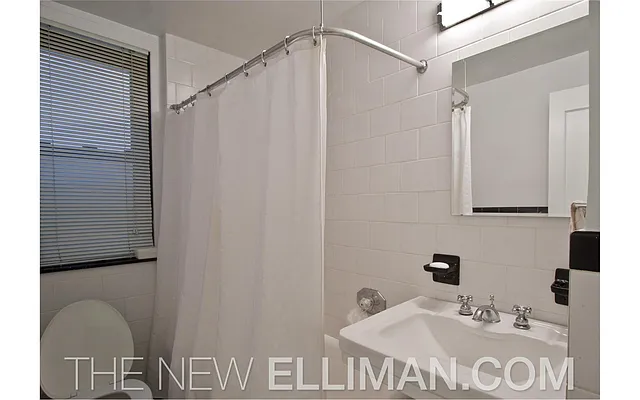 Rented by Douglas Elliman | media 16