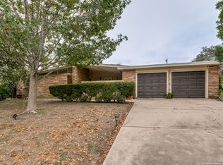 230 One Oak Dr., San Antonio, TX 78228