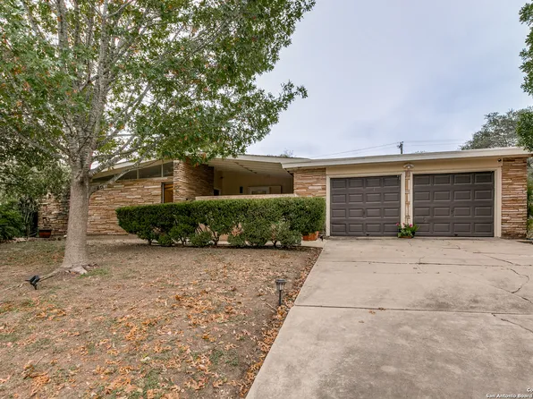 230 One Oak Dr., San Antonio, TX 78228