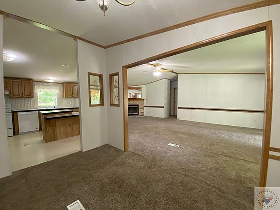 5th image of 113 Dalby St