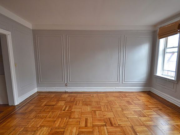3rd image of 495 Washington Ave APT 4F