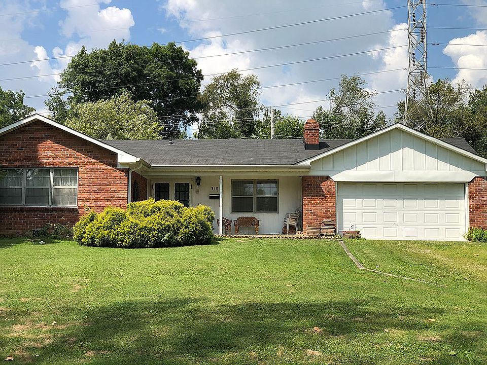 1st image of 310 Grovewood Pl