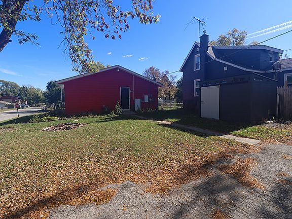 2nd image of 2200 Hermon Ave