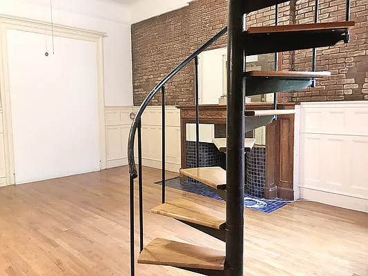 Rented by Rachel Realty | media 15