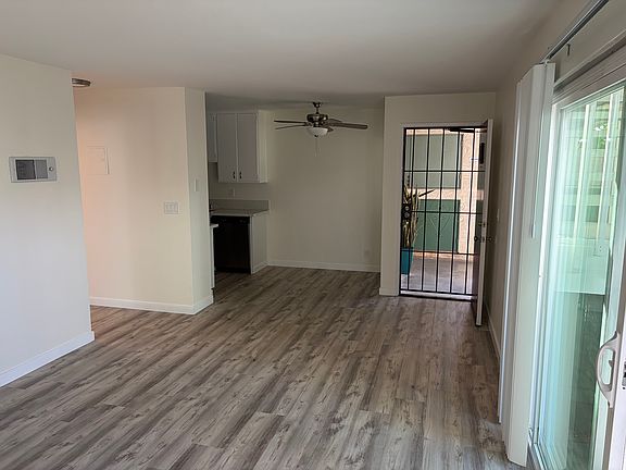 3rd image of 295 Tamarack Ave