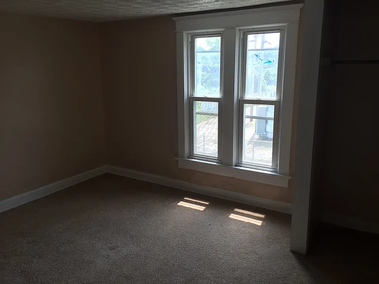 374 Seroco Ave — Photo 2