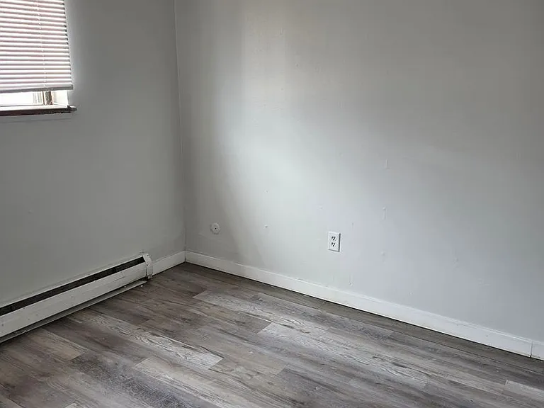 800 N Omaha Ave — Photo 8