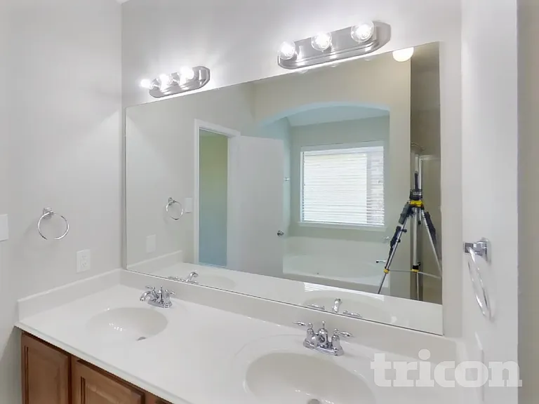 12116 Longstone Dr — Photo 8