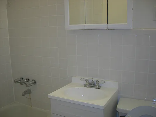 Rented by City-Spaces  | media 8