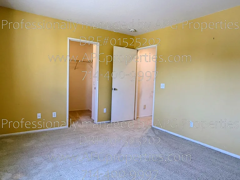 2439 N Cameo Ct — Photo 39