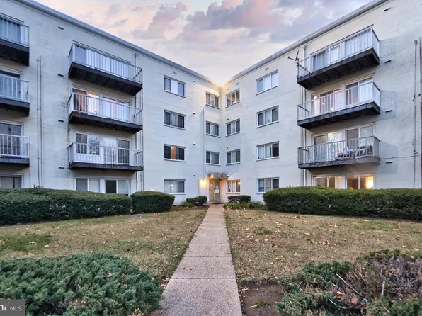 5601 Parker House Ter APT 204, Hyattsville, MD 20782