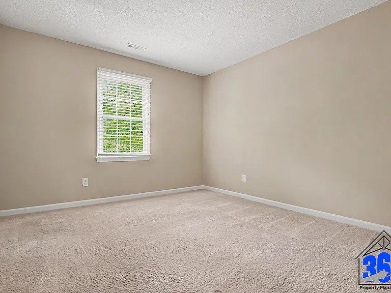 5524 Edgebury Rd — Photo 18