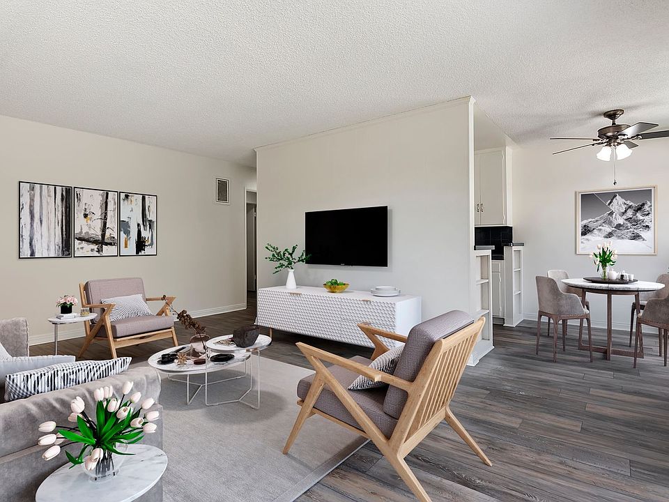 1st image of 3827-33 Mentone Ave #109