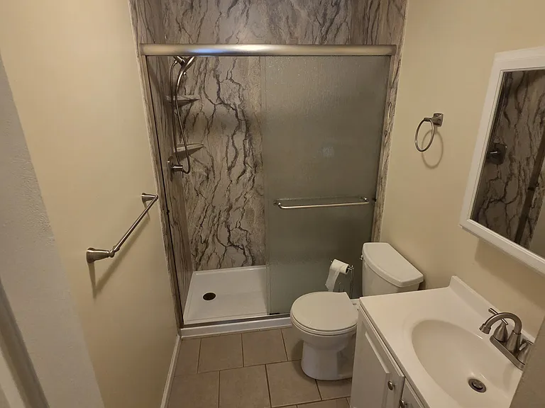 141-143 Curtis Ave — Photo 6