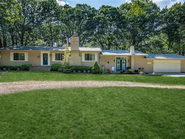 10945 Old Charley Rd, Gravette, AR 72736