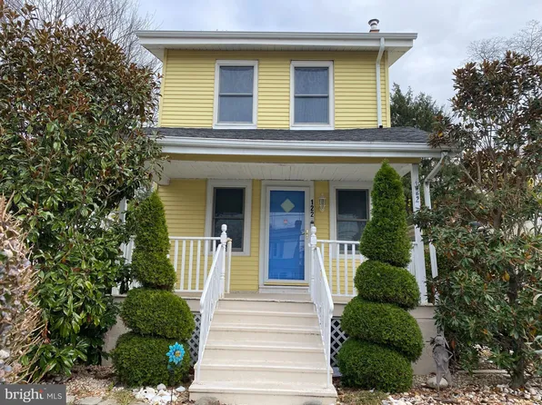 122 N Hamilton Ave, Hamilton, NJ 08619
