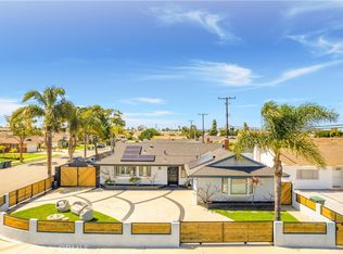 16411 Santa Anita Ln, Huntington Beach, CA 92649