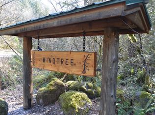 23380 E Windtree Loop, Rhododendron, OR 97049