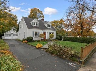 6 Highbrook Rd, Norwalk, CT 06851