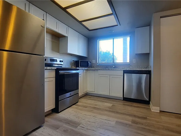 1632 Marathon Dr #12 — Photo 7