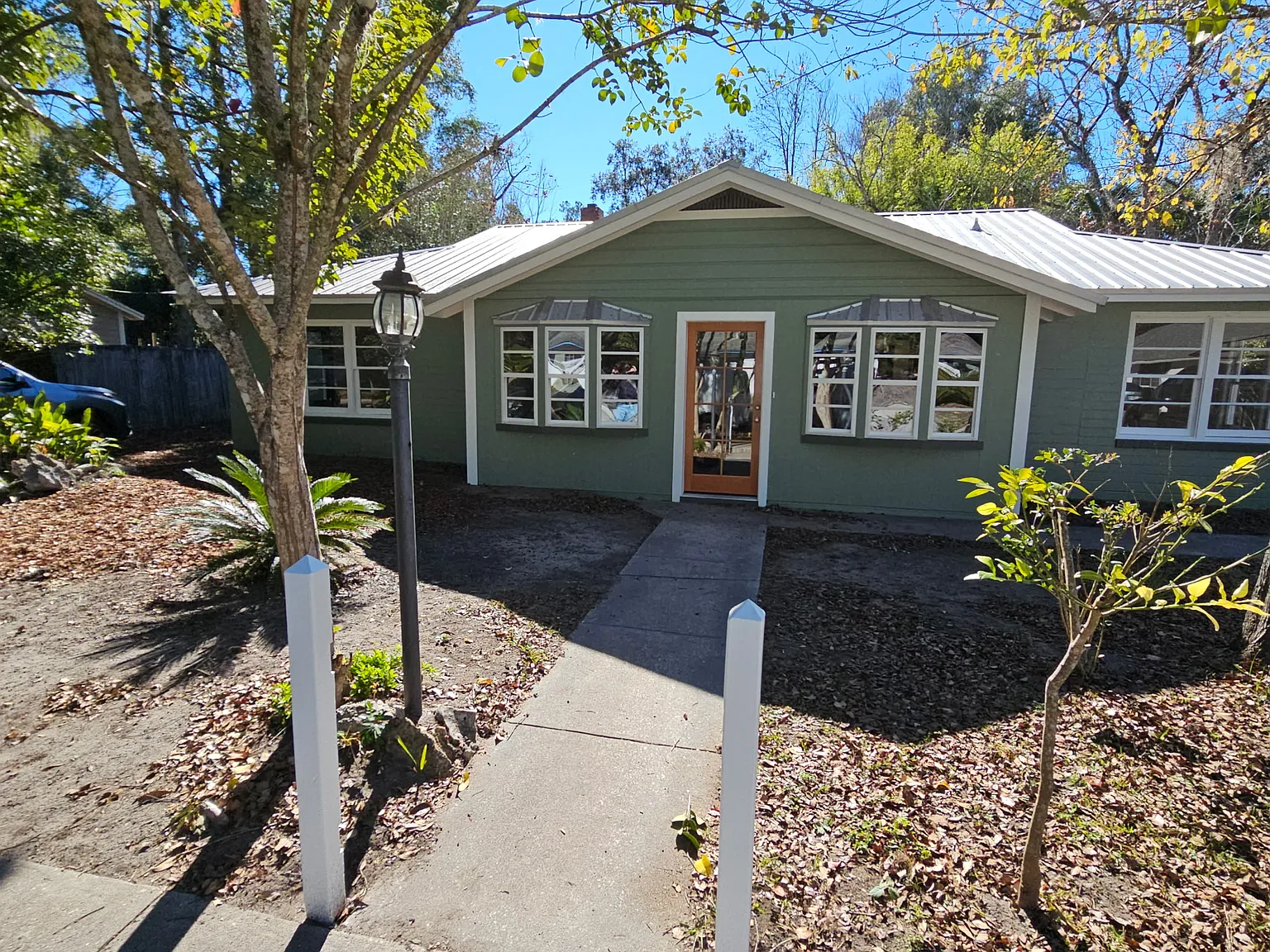 3 bed, 2910 sqft, $3,300 — Photo 2