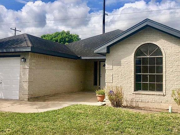 2nd image of 414 Pera Ln