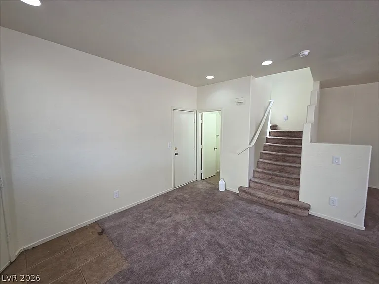 3665 Remington Grove Ave — Photo 54