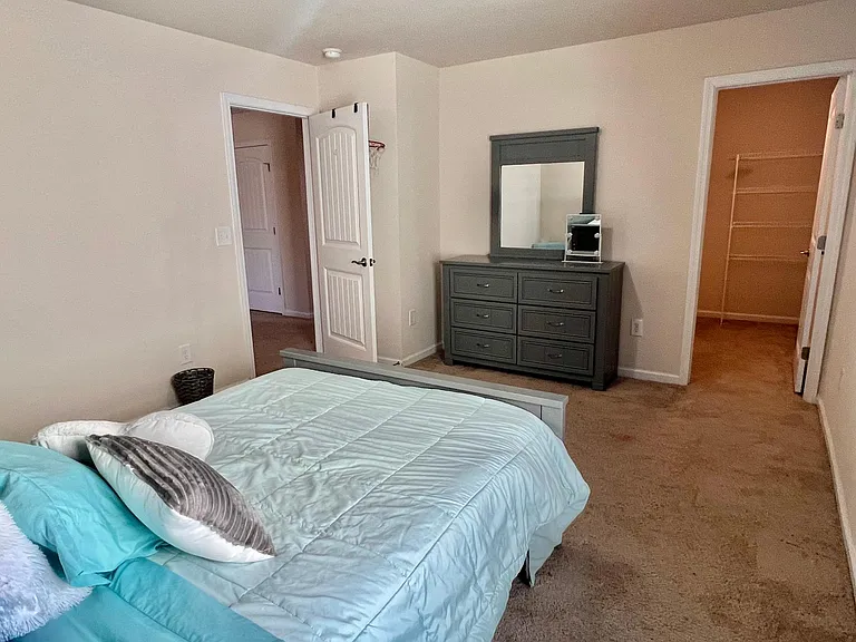 1284 Magnolia Row Trl — Photo 26