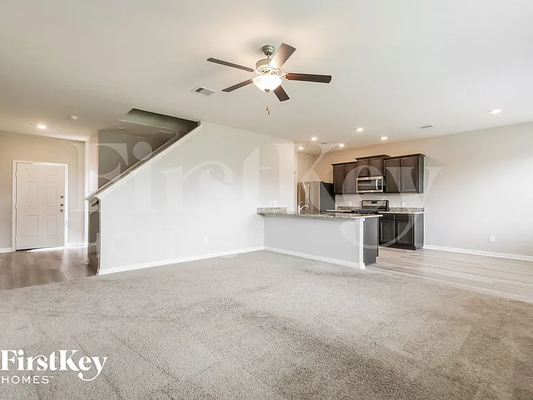 26716 Frost Dr — Photo 4
