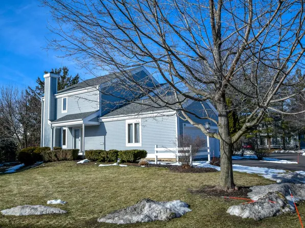 22 Oak Creek TRAIL, Madison, WI 53717