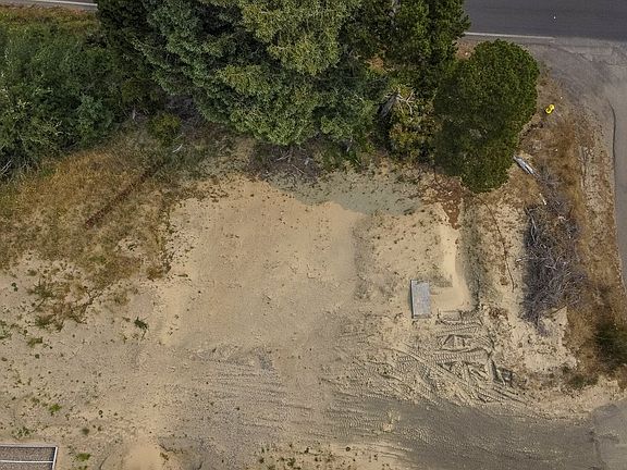 3rd image of 88230 Leeward Dr