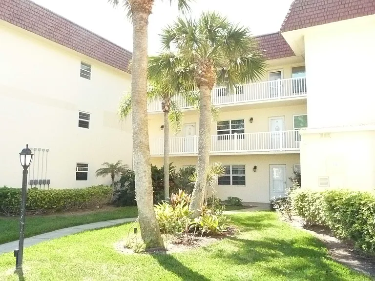 5400 Highway A1A #H34 — Photo 13