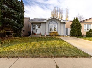 66 Assiniboia Way W, Lethbridge, AB T1K6X3