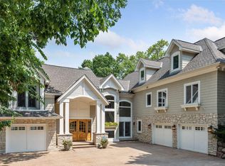 3229 Casco Cir, Wayzata, MN 55391