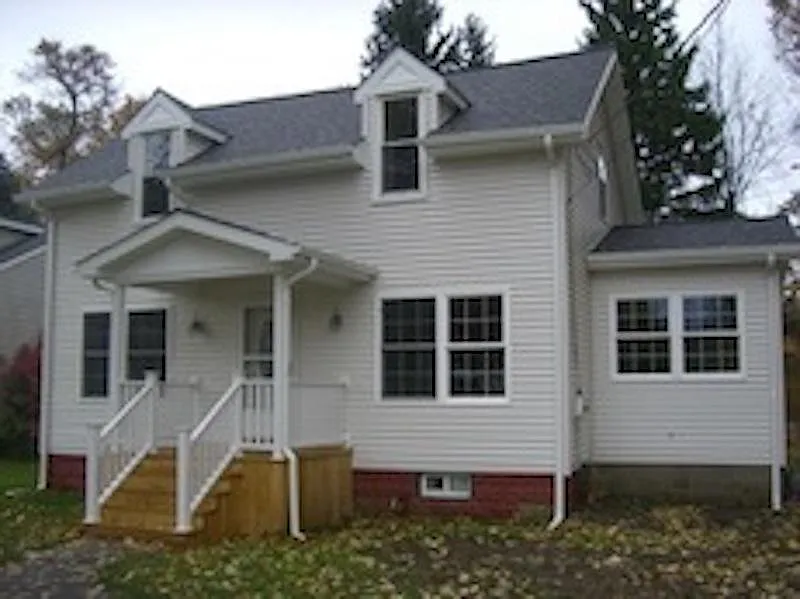 1731 W Gore Rd photo 1